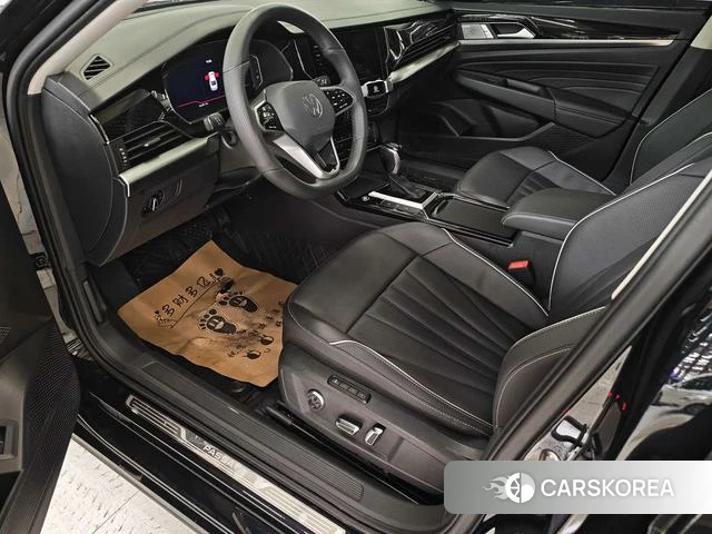 Volkswagen Passat id 4336226 из Китая 9