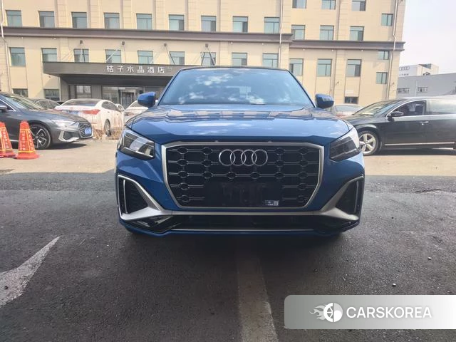 Audi Q2L id 4207455 из Китая 15