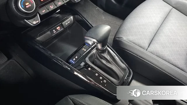 Kia Stonic id 3498796 из Кореи 19