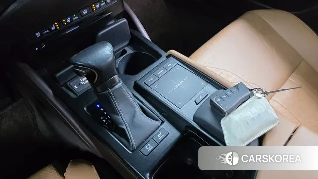 Lexus ES300h 7th generation id 3459997 из Кореи 19