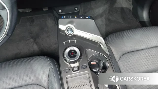 Kia EV6 id 3478567 из Кореи 19