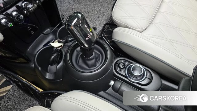 Mini Cooper S id 4592078 из Кореи 30