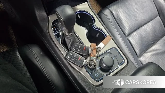 Jeep Grand Cherokee id 3318135 из Кореи 19