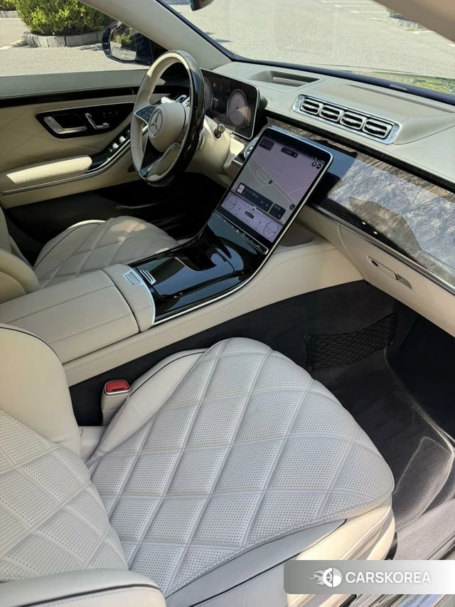 Mercedes-Benz Maybach S-class id 4380463 из Китая 17