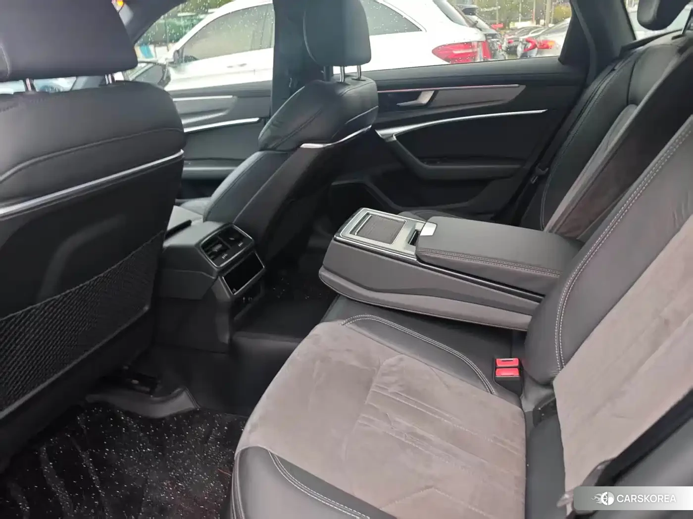 Audi A6L id 4554081 из Китая 14