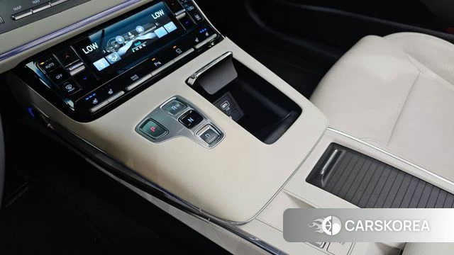 Hyundai The New Grandeur IG id 4489321 из Кореи 19