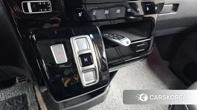 Hyundai Staria id 3716433 из Кореи 19