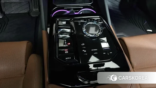 BMW 5 Series (G60) id 3700699 из Кореи 19