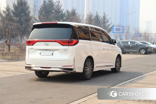 GAC Trumpchi Trumpchi M8 id 3920324 из Китая 10