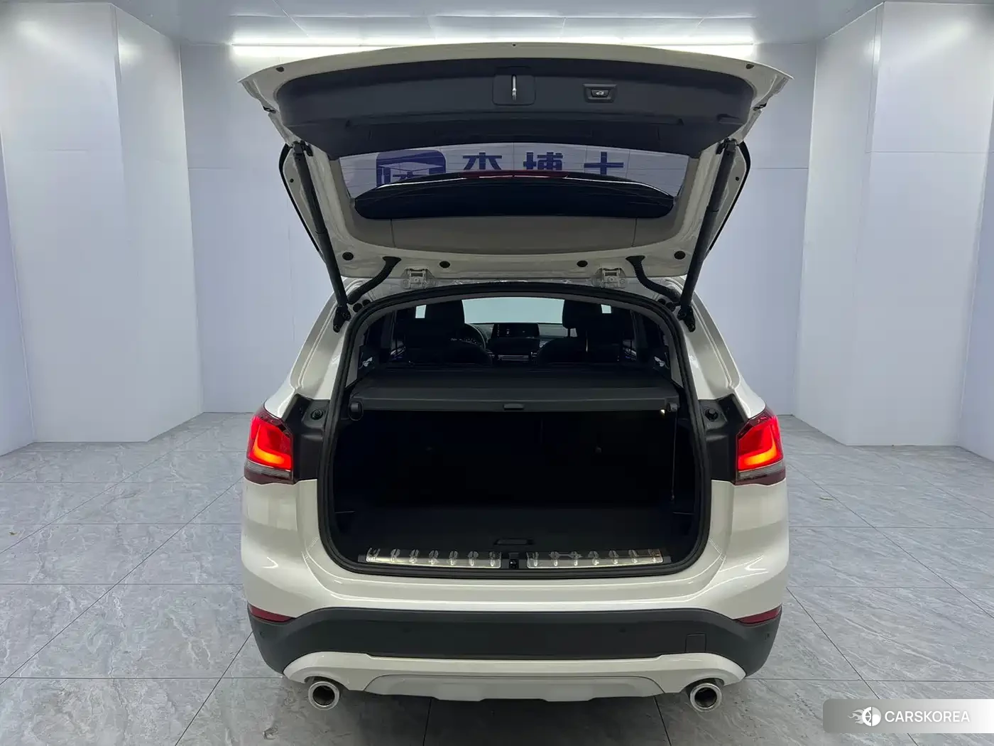 BMW X1 id 4634737 из Китая 21