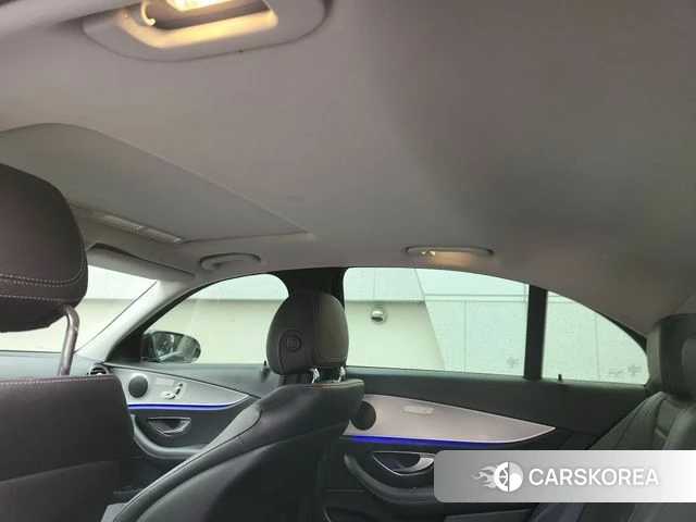 Mercedes-Benz E-Class W213 id 3829366 из Кореи 19