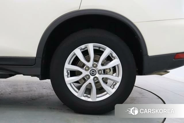 Nissan Qijun id 4307206 из Китая 19