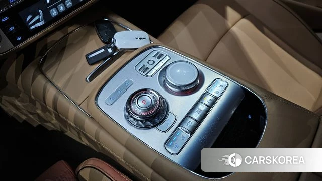 Genesis G90 (RS4) id 3903349 из Кореи 19