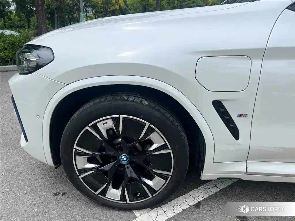 BMW iX3 id 4553785 из Китая 13