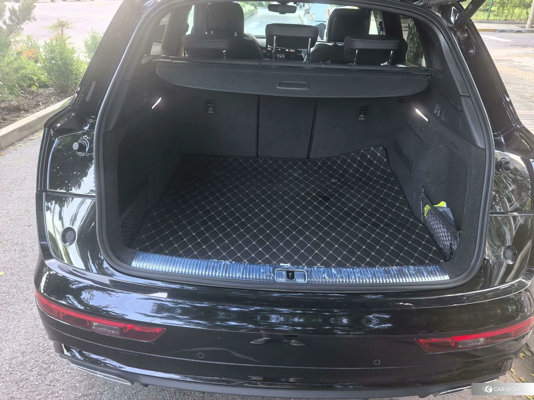 Audi Q5L id 4498550 из Китая 15