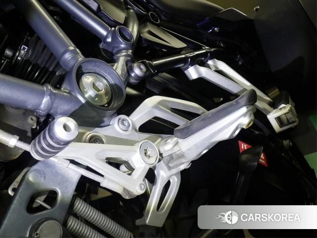 BMW R1250RS id 3946311 из Японии 31
