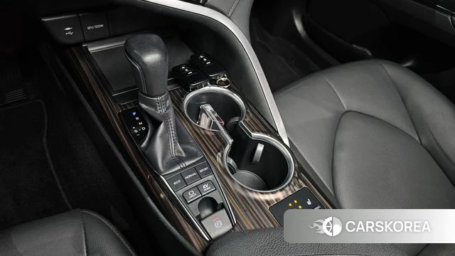 Toyota Camry (XV70) id 4020510 из Кореи 19