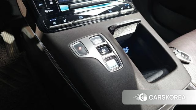 Hyundai The New Grandeur IG id 4732339 из Кореи 33