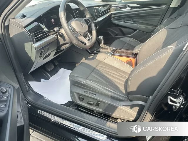 Volkswagen Passat id 4313944 из Китая 10