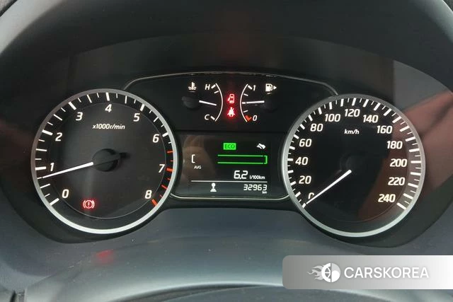 Nissan Xuan Yi id 4213630 из Китая 16