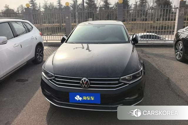 Volkswagen Magotan id 4277897 из Китая 16