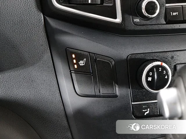 Hyundai The New Grand Starex id 3139544 из Кореи 18