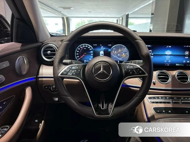 Mercedes-Benz E-class id 4271484 из Китая 18