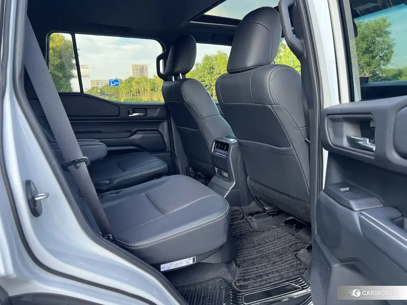 Toyota Prado id 4601880 из Китая 26