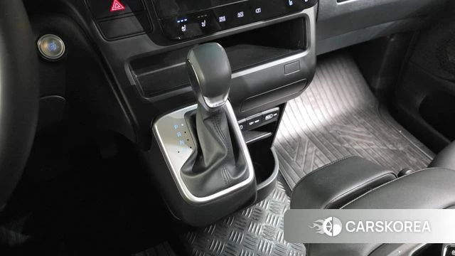 Hyundai Staria id 4381618 из Кореи 31