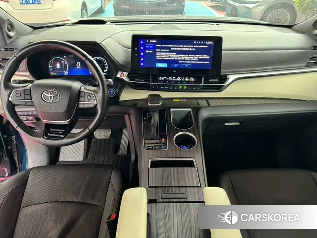 Toyota Grevia id 4263647 из Китая 11