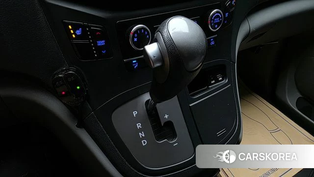 Hyundai The New Grand Starex id 4722463 из Кореи 30
