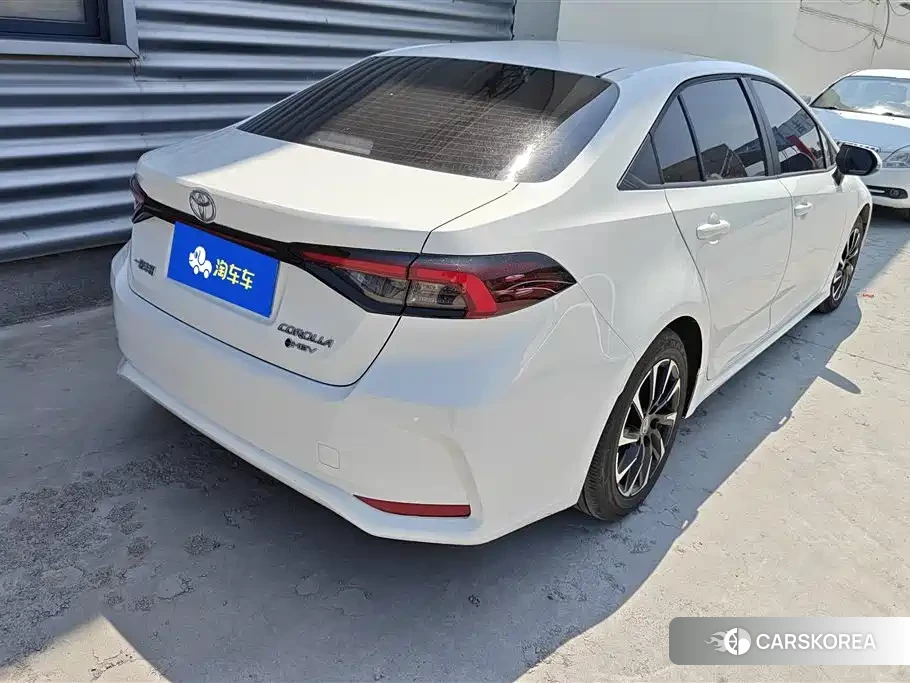 Toyota Corolla id 4545904 из Китая 15