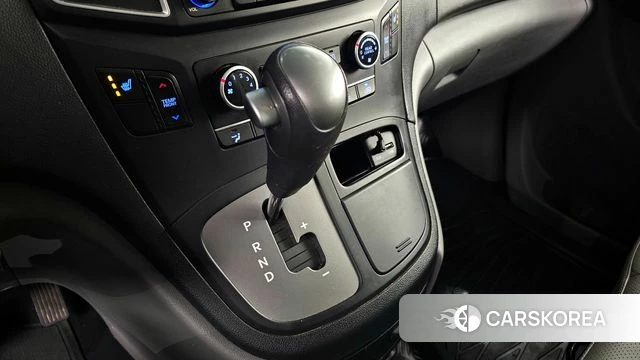 Hyundai The New Grand Starex id 3796132 из Кореи 19