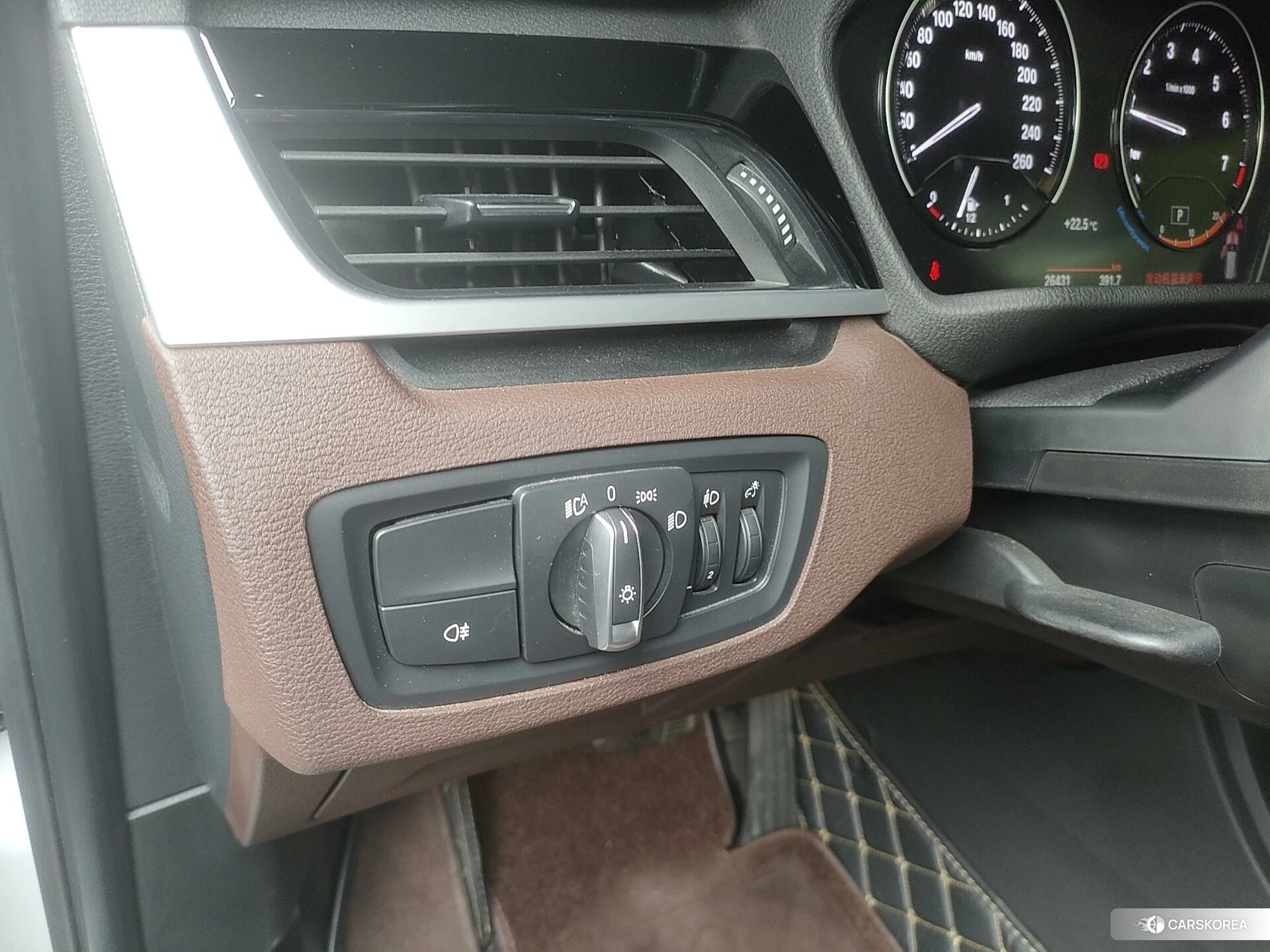 BMW X1 id 4462052 из Китая 20