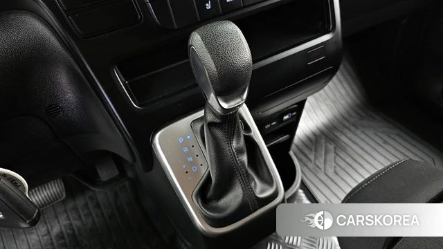 Hyundai Staria id 4283389 из Кореи 32