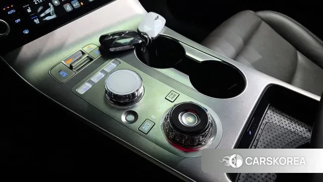 Genesis GV70 id 3217465 из Кореи 19