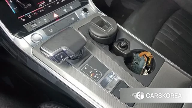 Audi A6 (C8) id 3004050 из Кореи 19