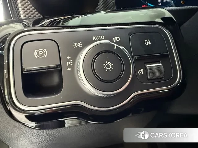 Mercedes-Benz A-Class W177 id 2895634 из Кореи 19