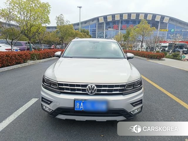 Volkswagen Tiguan L id 4212599 из Китая 11