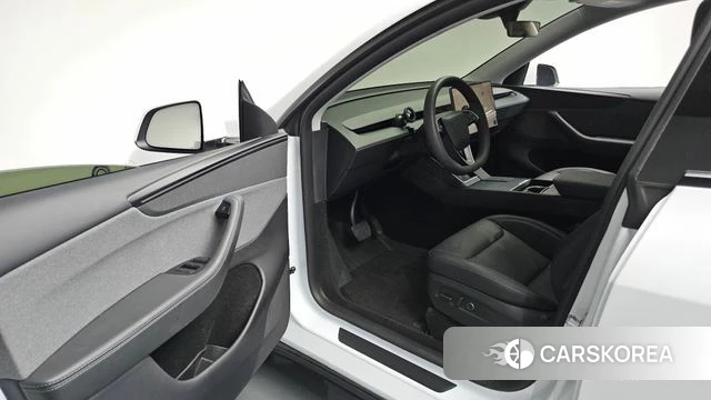 Tesla Model Y id 4200741 из Кореи 34