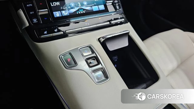 Hyundai The New Grandeur IG id 4631063 из Кореи 31