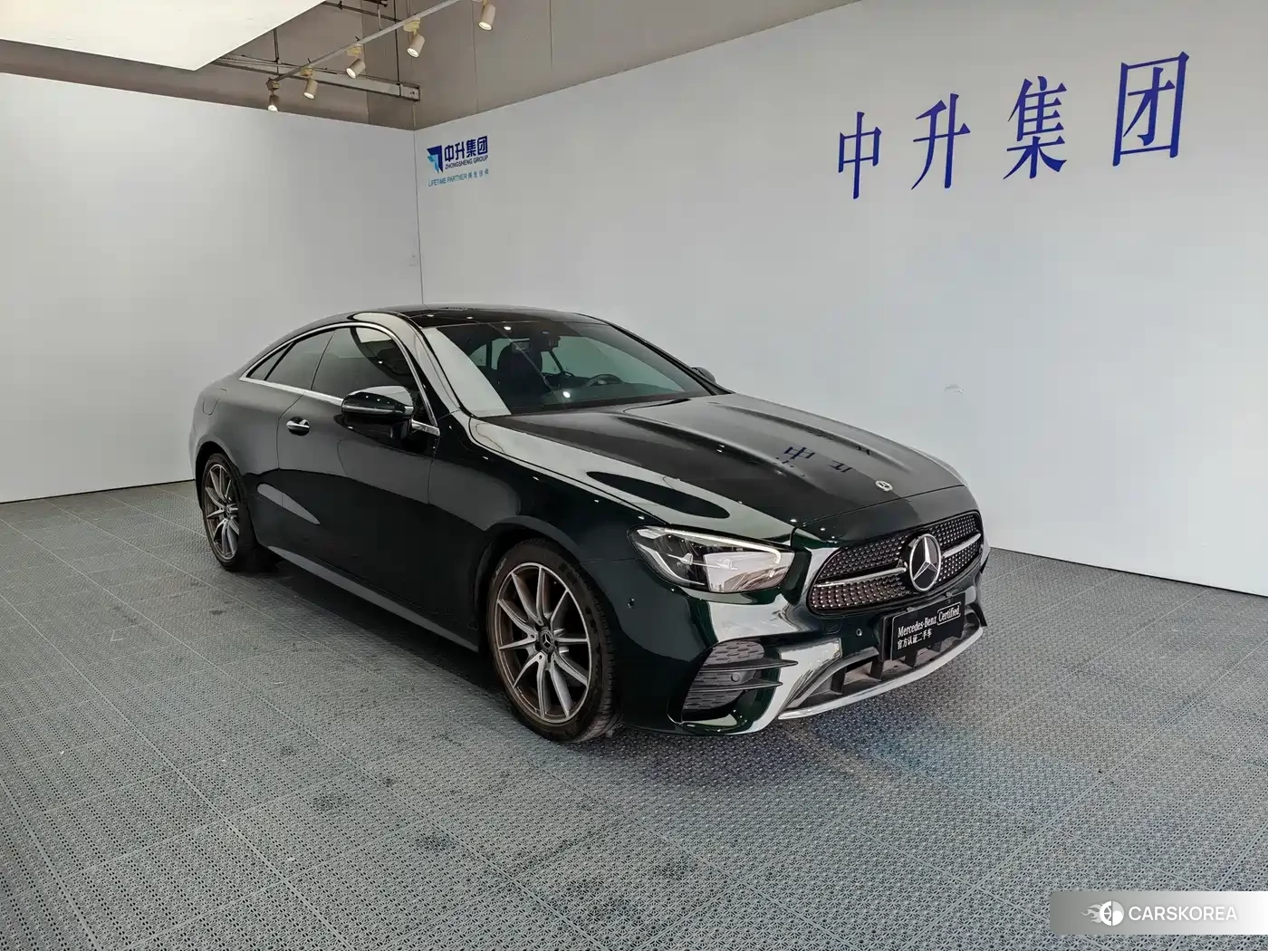 Mercedes-Benz E-Class id 4546271 из Китая 18