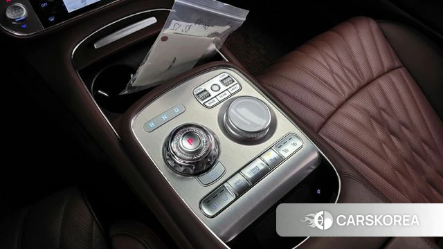 Genesis G90 (RS4) id 4388722 из Кореи 19