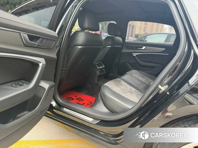 Audi A6L id 4341626 из Китая 10