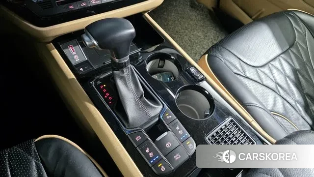 Kia The New Carnival id 3765765 из Кореи 19