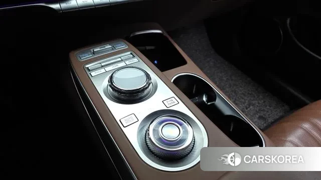 Genesis GV70 id 3483670 из Кореи 19