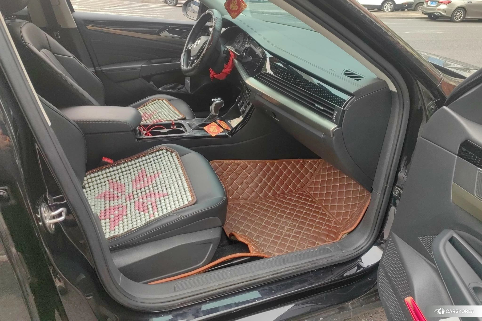 Volkswagen Passat id 4452122 из Китая 16