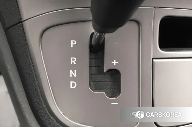 Hyundai The New Grand Starex id 3423042 из Кореи 19