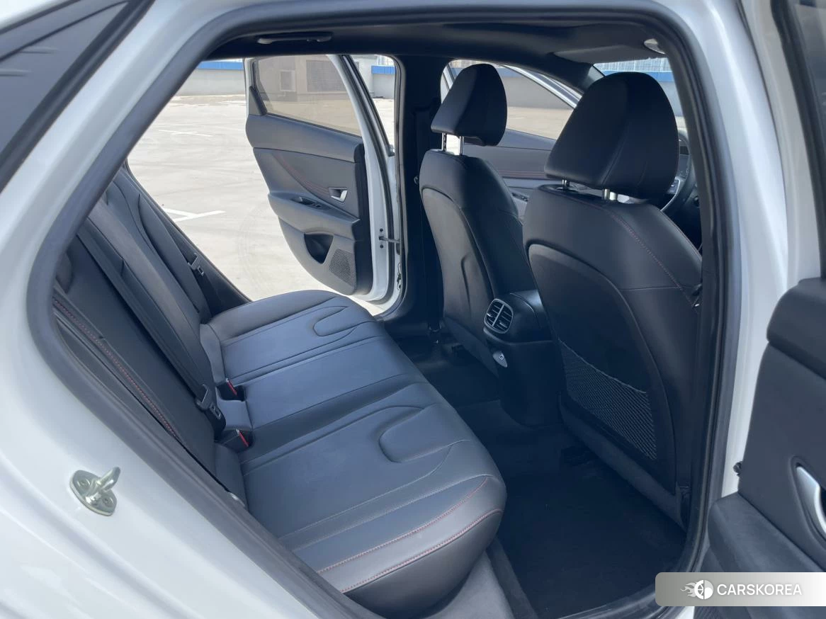 Hyundai Elantra id 4440467 из Китая 17