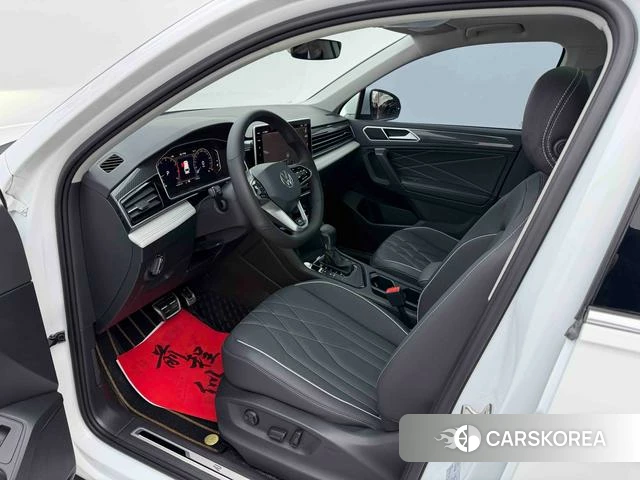 Volkswagen Tiguan L id 3857280 из Китая 29